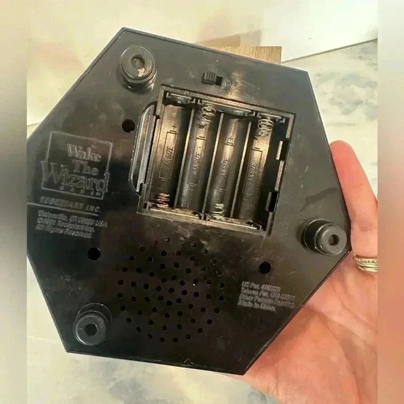 Wake the Wizard Enchanted Talking Crystal Ball Vintage Game - Picture 6 of 6